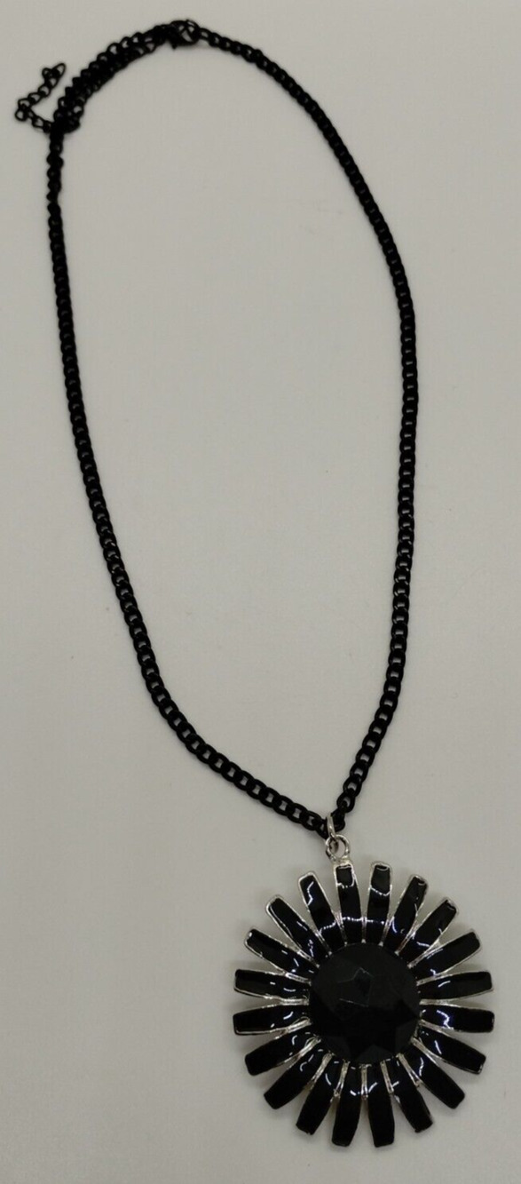 Silver Black Daisy Necklace - Gemstone- Enamel Petals - 18" w/ Pendant